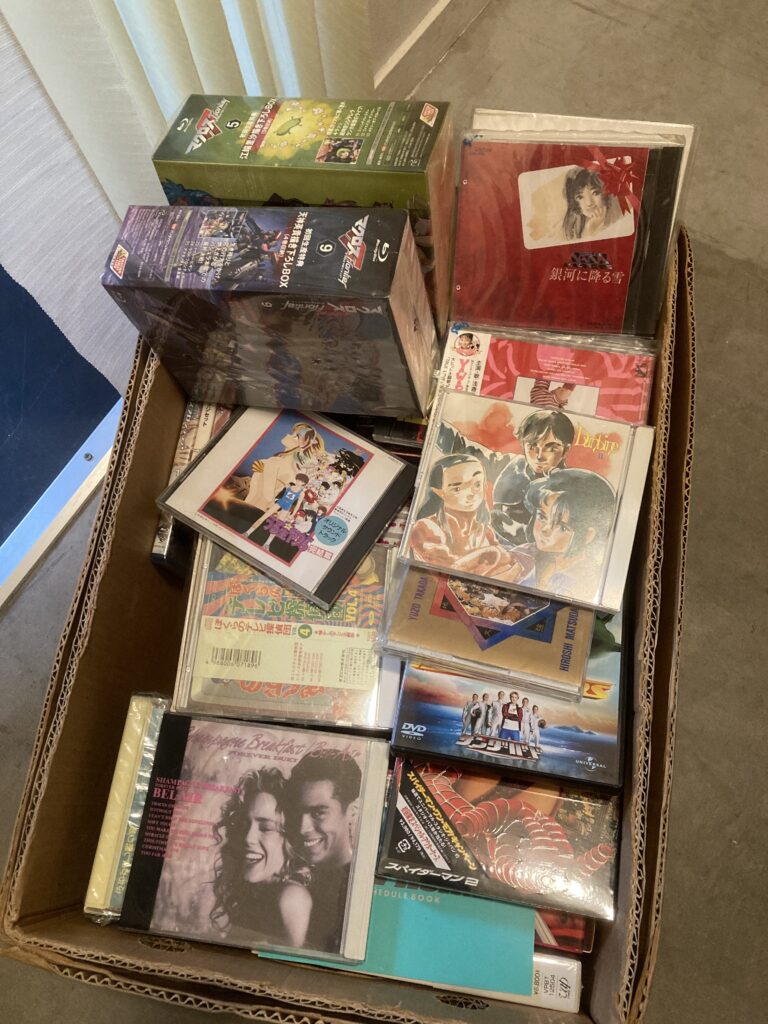 買取実績　DVD　CD　８０年代アニメ　マクロス　うる星やつら　ダンバイン