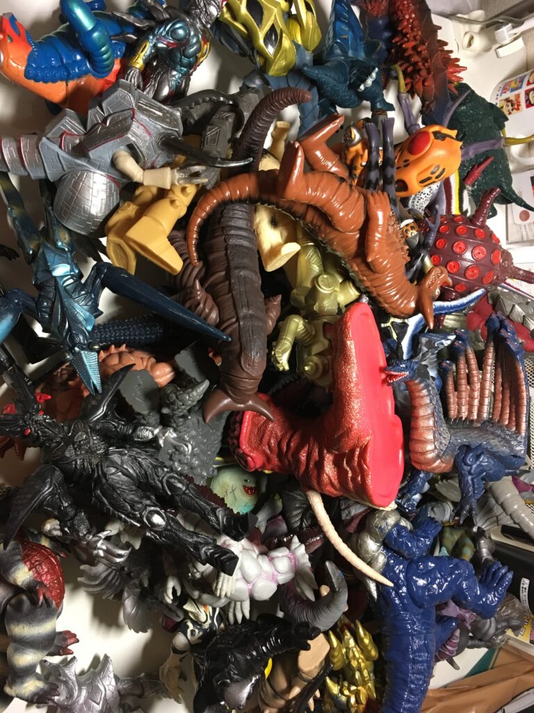 買取実績、怪獣、ソフビ人形