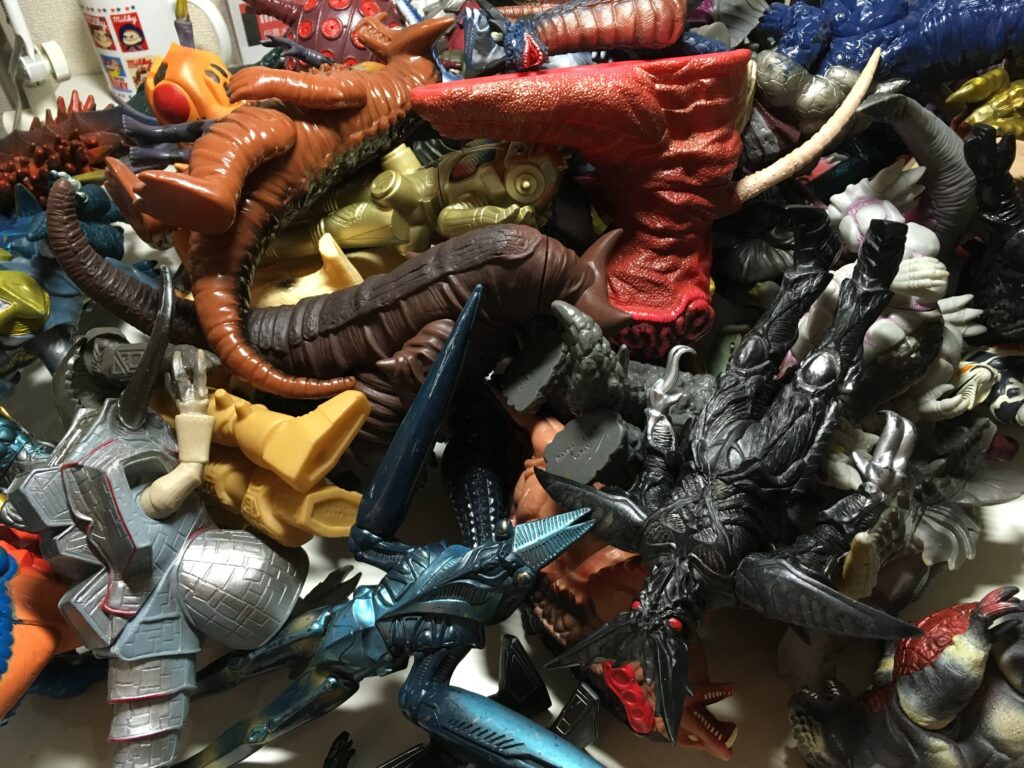 買取実績、怪獣、ソフビ人形