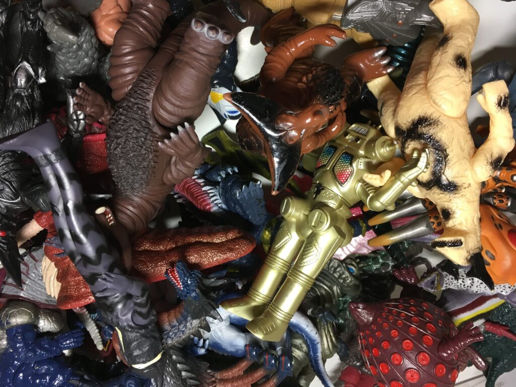 買取実績、怪獣、ソフビ人形