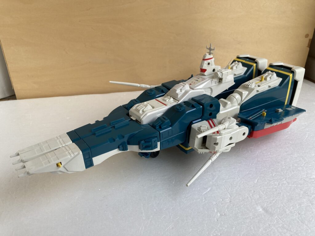 タカトクトイズ「マクロス強攻型 1/3000スケール」要塞艦